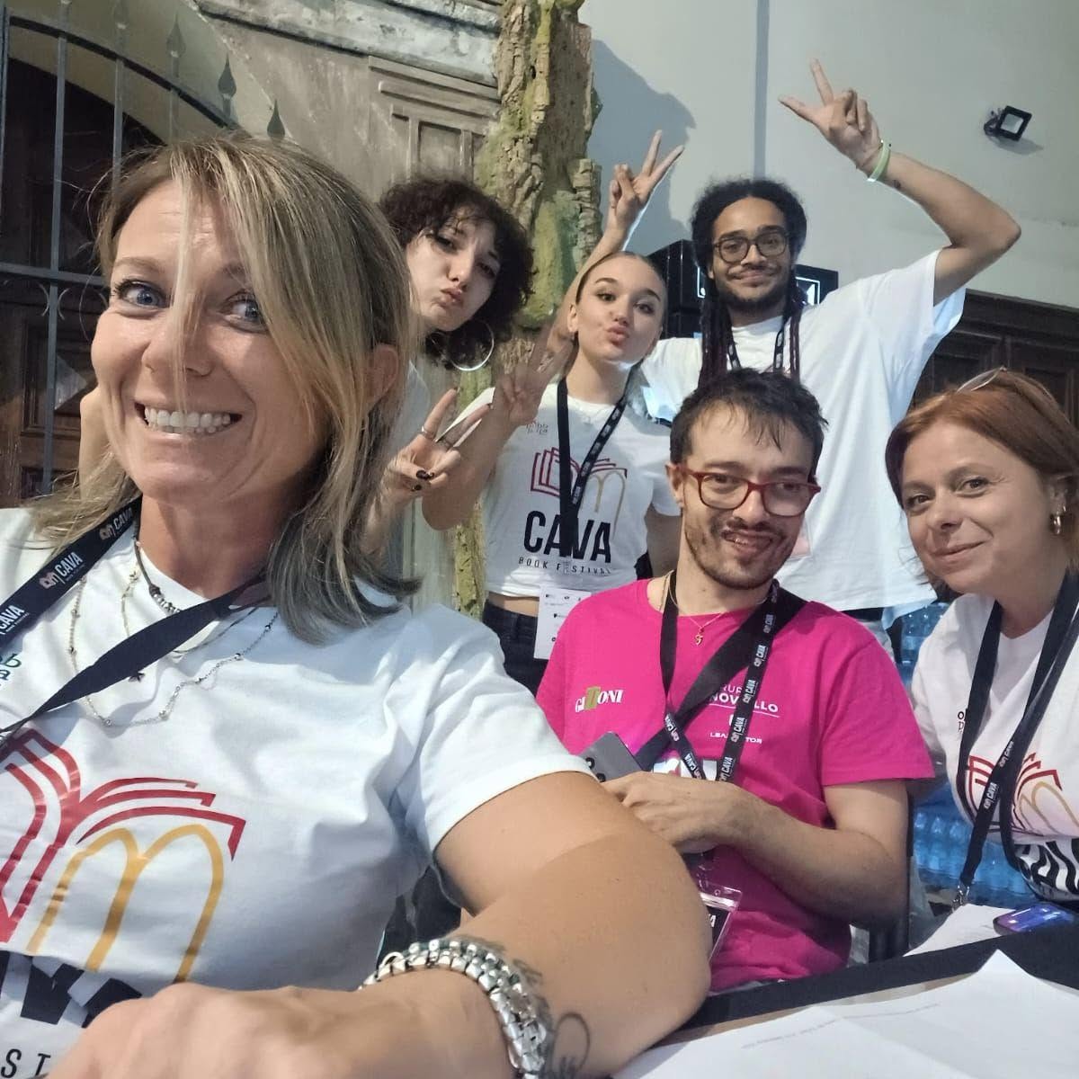 Staff e volontari del Cava Book Festival 2026